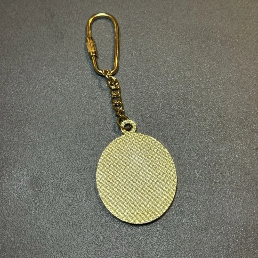 HOLLAND AMERICA LINE CRUISE SHIP METAL KEYCHAIN FOB